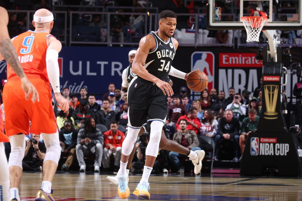 的首次亮相 的首次亮相